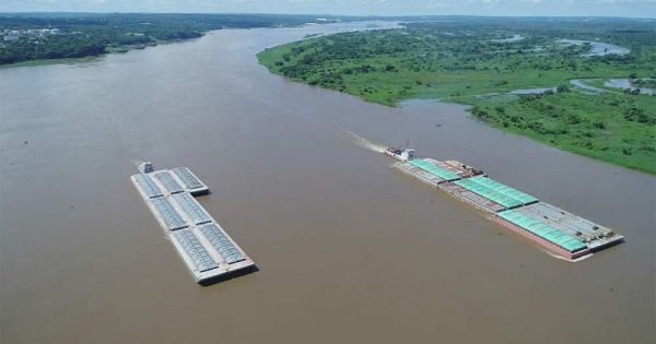 Argentina otevírá ekonomické nabídky pro vodní cestu Paraná-Paraguay uprostřed varování před nesrovnalostmi