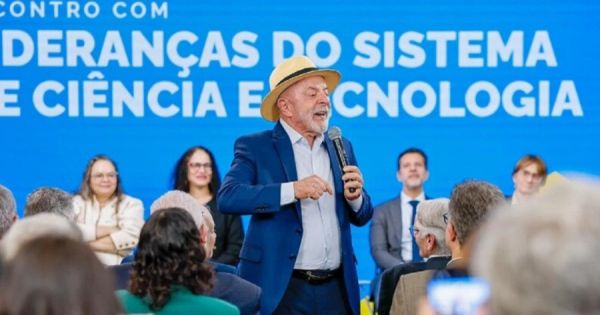 Lula říká, že Paraguay se „rozhodla napadnout“ Brazílii a Kongres ho obviňuje z překrucování historie